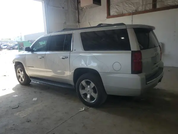 1GNSKHKCXGR389428 2016 CHEVROLET SUBURBAN - Image 2