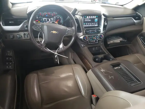 1GNSKHKCXHR139866 2017 CHEVROLET SUBURBAN - Image 8