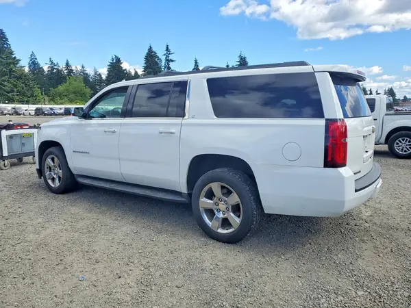 1GNSKHKCXHR141018 2017 CHEVROLET SUBURBAN - Image 2