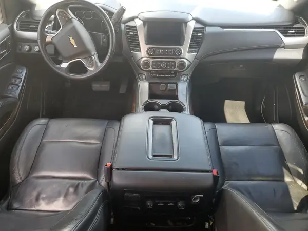 1GNSKHKCXHR154125 2017 CHEVROLET SUBURBAN - Image 8