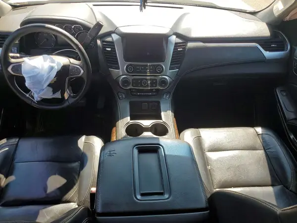1GNSKHKCXHR205381 2017 CHEVROLET SUBURBAN - Image 8