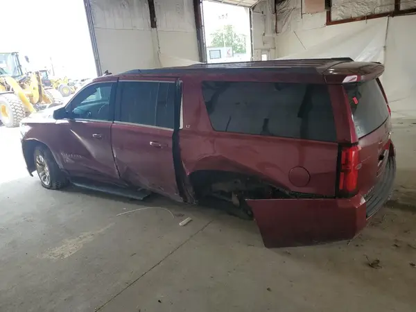 1GNSKHKCXHR223055 2017 CHEVROLET SUBURBAN - Image 2