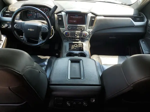 1GNSKHKCXHR231060 2017 CHEVROLET SUBURBAN - Image 8