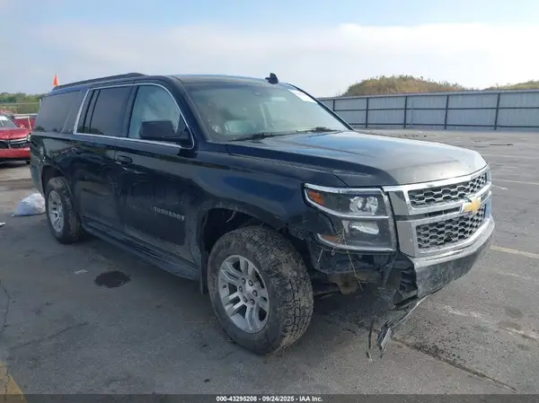 1GNSKHKCXHR238493 2017 CHEVROLET SUBURBAN - Image 1