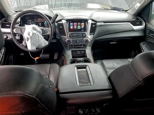 1GNSKHKCXHR296233 2017 CHEVROLET SUBURBAN - Image 8