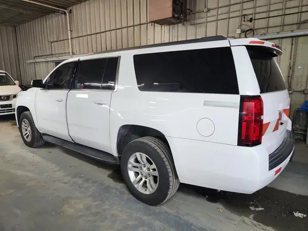 1GNSKHKCXHR301771 2017 CHEVROLET SUBURBAN - Image 2