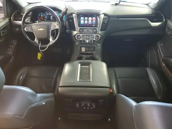 1GNSKHKCXHR301771 2017 CHEVROLET SUBURBAN - Image 8