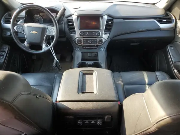 1GNSKHKCXHR309143 2017 CHEVROLET SUBURBAN - Image 8