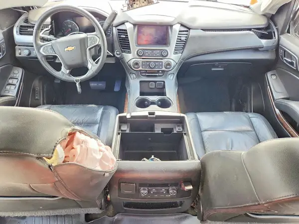 1GNSKHKCXHR359458 2017 CHEVROLET SUBURBAN - Image 8