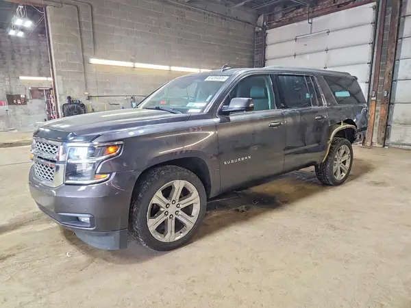 1GNSKHKCXHR375997 2017 CHEVROLET SUBURBAN - Image 1