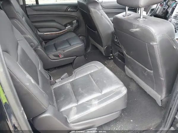 1GNSKHKCXHR396087 2017 CHEVROLET SUBURBAN - Image 8