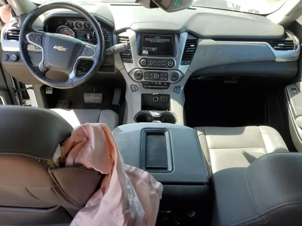 1GNSKHKCXJR115671 2018 CHEVROLET SUBURBAN - Image 8