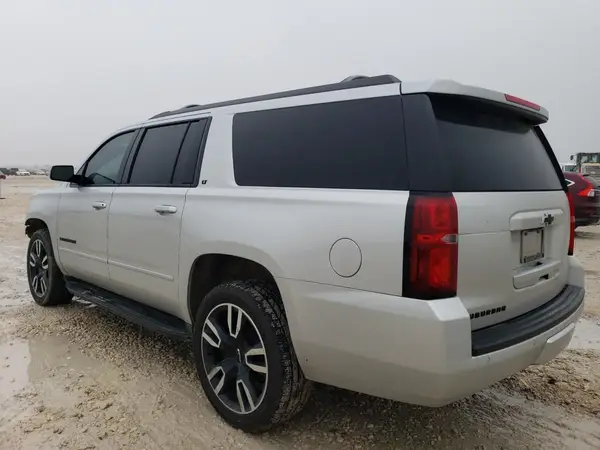 1GNSKHKCXJR403352 2018 CHEVROLET SUBURBAN - Image 2