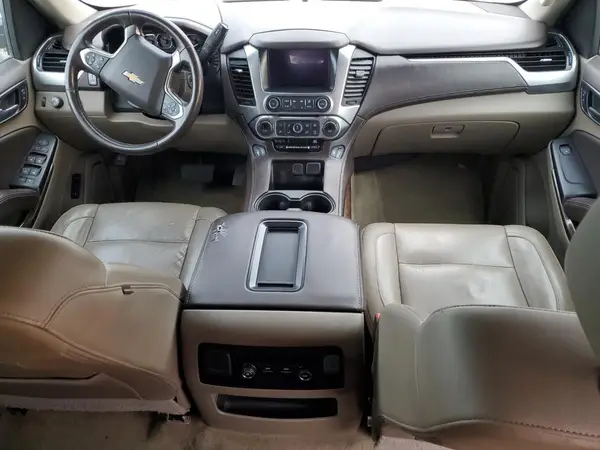 1GNSKHKCXKR119530 2019 CHEVROLET SUBURBAN - Image 8