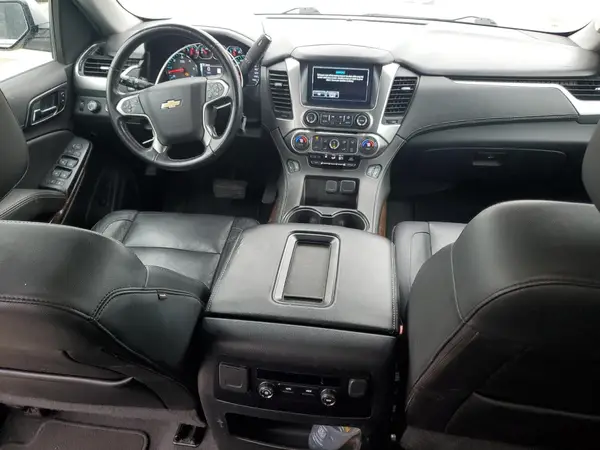1GNSKHKCXKR140247 2019 CHEVROLET SUBURBAN - Image 8