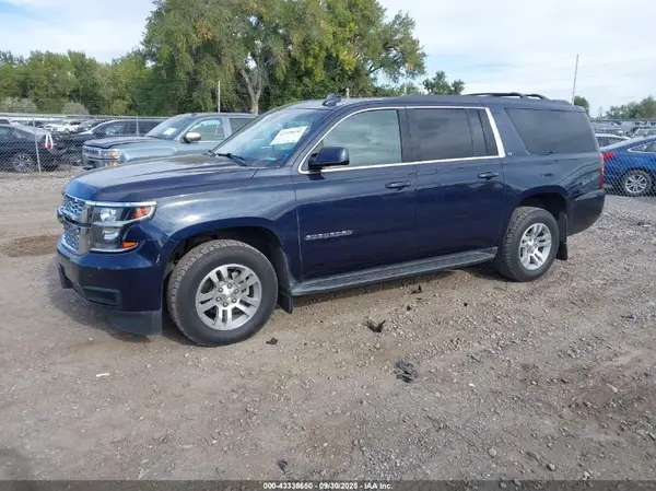 1GNSKHKCXKR271016 2019 CHEVROLET SUBURBAN - Image 2