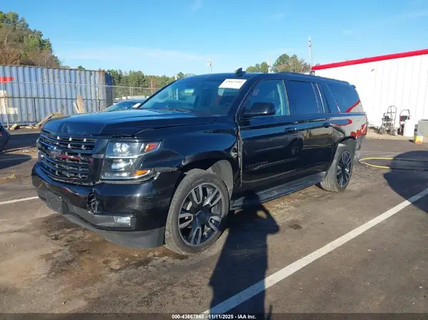 1GNSKHKCXKR297261 2019 CHEVROLET SUBURBAN - Image 2