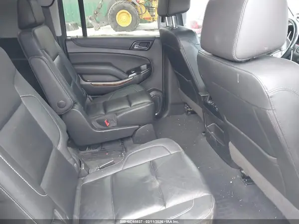 1GNSKHKCXKR305911 2019 CHEVROLET SUBURBAN - Image 8
