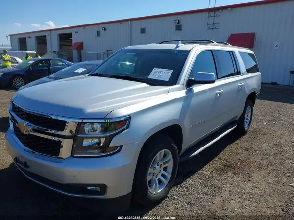 1GNSKHKCXKR314415 2019 CHEVROLET SUBURBAN - Image 2