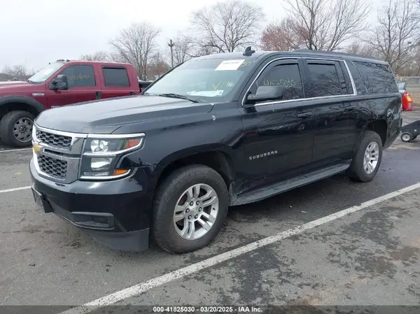 1GNSKHKCXKR345468 2019 CHEVROLET SUBURBAN - Image 2