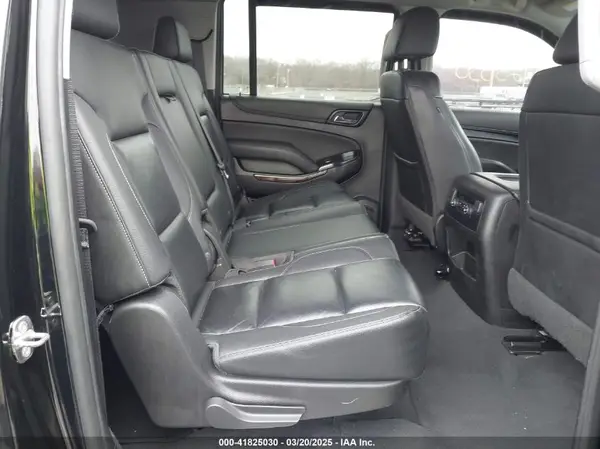 1GNSKHKCXKR345468 2019 CHEVROLET SUBURBAN - Image 8
