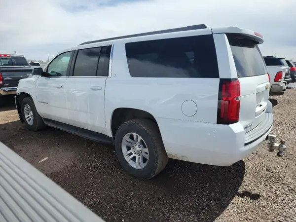 1GNSKHKCXKR398221 2019 CHEVROLET SUBURBAN - Image 2