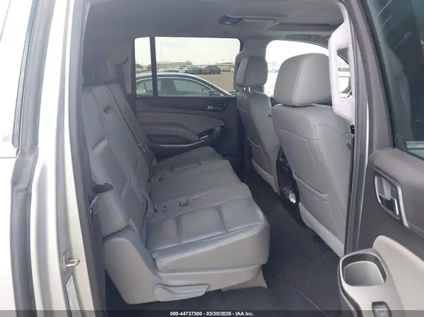 1GNSKHKCXLR257327 2020 CHEVROLET SUBURBAN - Image 8