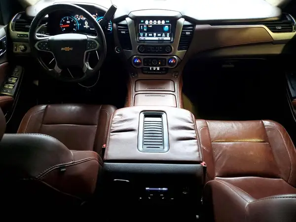 1GNSKJKC0GR137016 2016 CHEVROLET SUBURBAN - Image 8