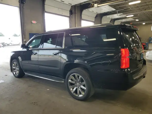 1GNSKJKC0GR190881 2016 CHEVROLET SUBURBAN - Image 2