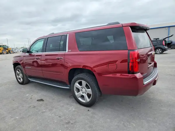 1GNSKJKC0GR328435 2016 CHEVROLET SUBURBAN - Image 2