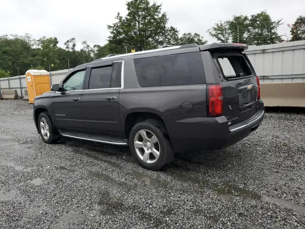 1GNSKJKC0HR116068 2017 CHEVROLET SUBURBAN - Image 2