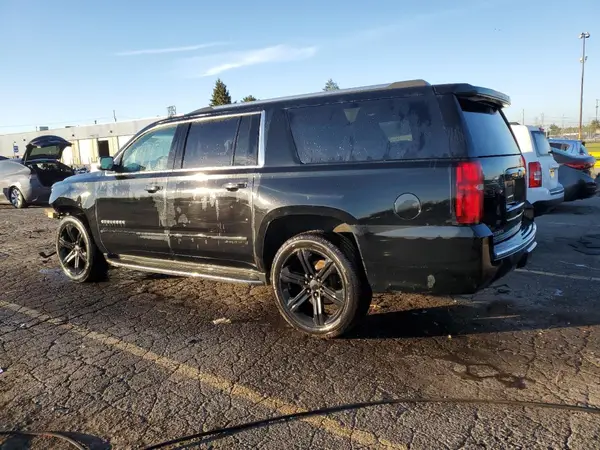 1GNSKJKC0HR126518 2017 CHEVROLET SUBURBAN - Image 2