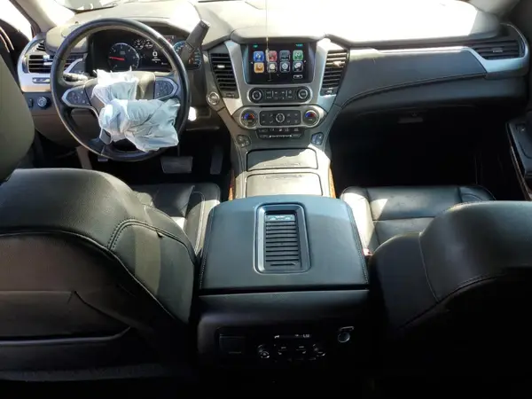 1GNSKJKC0HR126518 2017 CHEVROLET SUBURBAN - Image 8