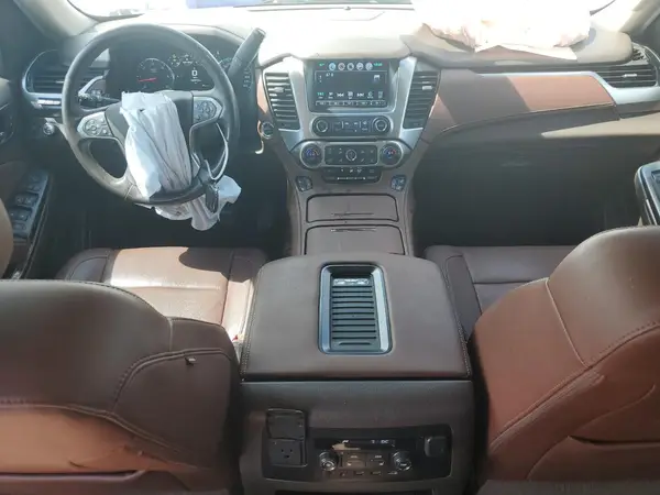 1GNSKJKC0HR192602 2017 CHEVROLET SUBURBAN - Image 8