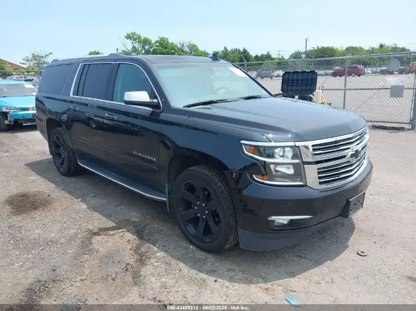 1GNSKJKC0HR266648 2017 CHEVROLET SUBURBAN - Image 1