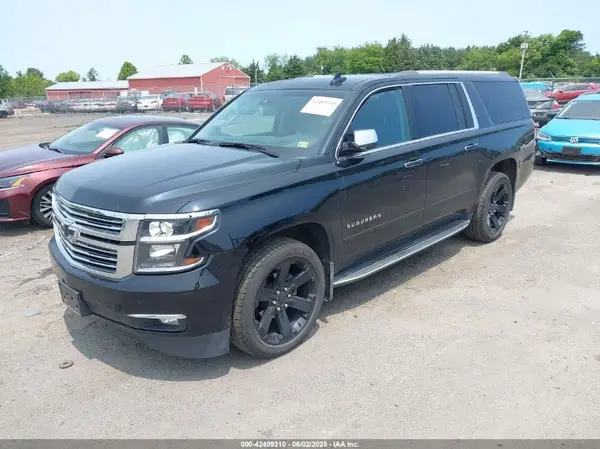1GNSKJKC0HR266648 2017 CHEVROLET SUBURBAN - Image 2