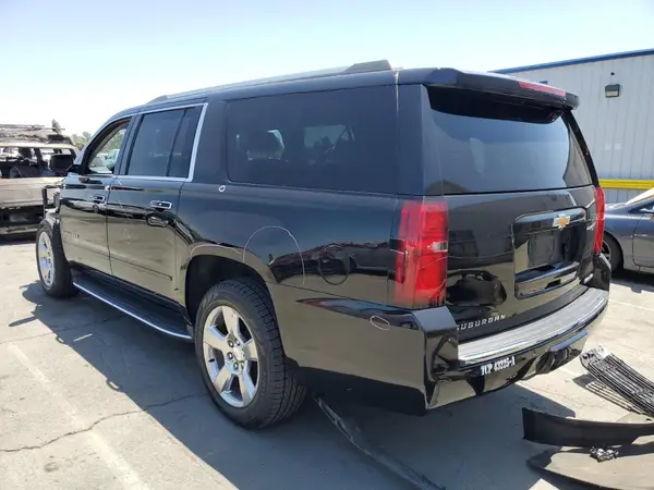 1GNSKJKC0LR214235 2020 CHEVROLET SUBURBAN - Image 2