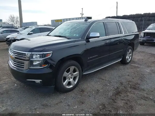 1GNSKJKC1GR191151 2016 CHEVROLET SUBURBAN - Image 2