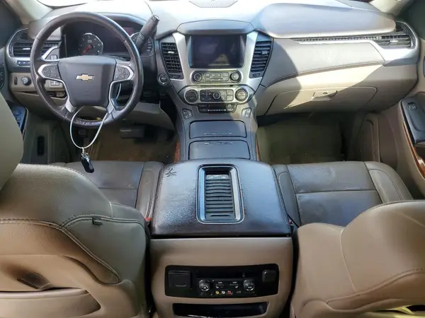1GNSKJKC1GR264941 2016 CHEVROLET SUBURBAN - Image 8
