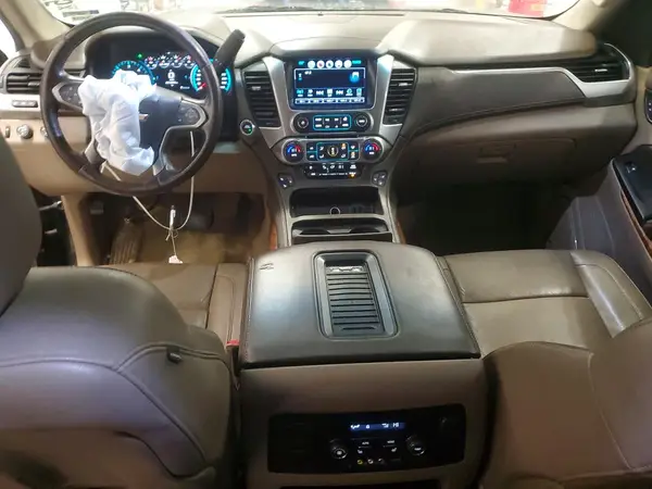 1GNSKJKC1GR302815 2016 CHEVROLET SUBURBAN - Image 8