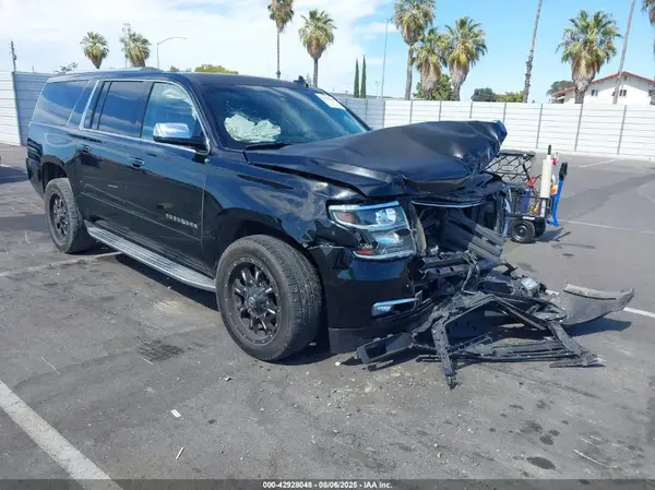 1GNSKJKC1HR179664 2017 CHEVROLET SUBURBAN - Image 1
