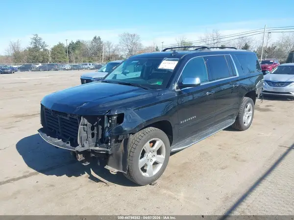 1GNSKJKC1HR226191 2017 CHEVROLET SUBURBAN - Image 2