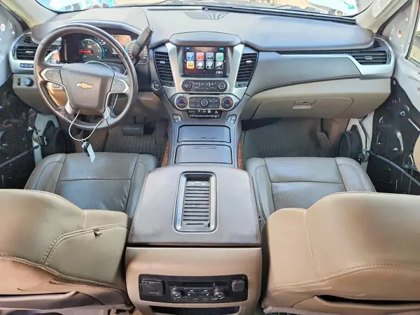 1GNSKJKC1HR226384 2017 CHEVROLET SUBURBAN - Image 8