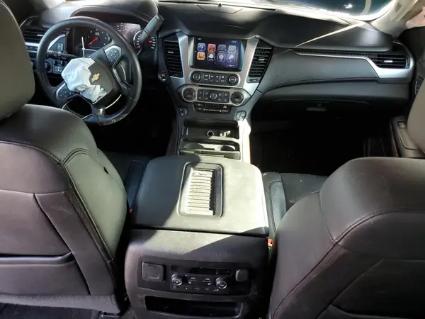 1GNSKJKC1HR237806 2017 CHEVROLET SUBURBAN - Image 8