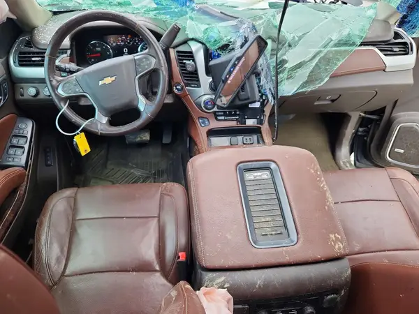 1GNSKJKC1HR276704 2017 CHEVROLET SUBURBAN - Image 8