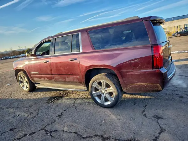 1GNSKJKC1HR307420 2017 CHEVROLET SUBURBAN - Image 2