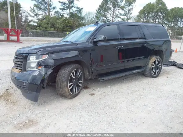 1GNSKJKC1JR231686 2018 CHEVROLET SUBURBAN - Image 2