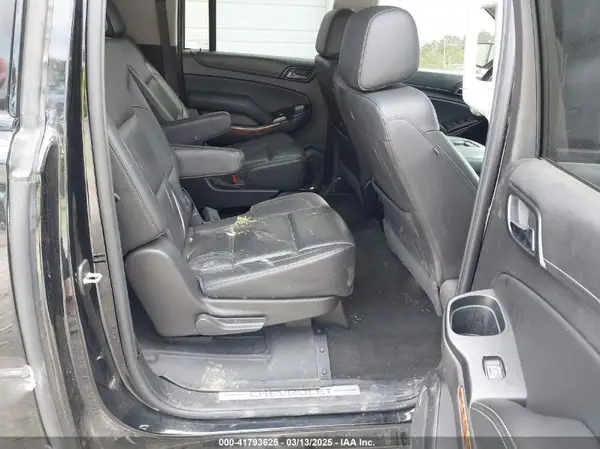 1GNSKJKC1JR231686 2018 CHEVROLET SUBURBAN - Image 8