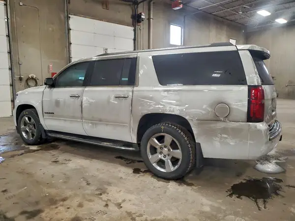 1GNSKJKC2HR355671 2017 CHEVROLET SUBURBAN - Image 2