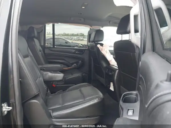 1GNSKJKC2JR250540 2018 CHEVROLET SUBURBAN - Image 8